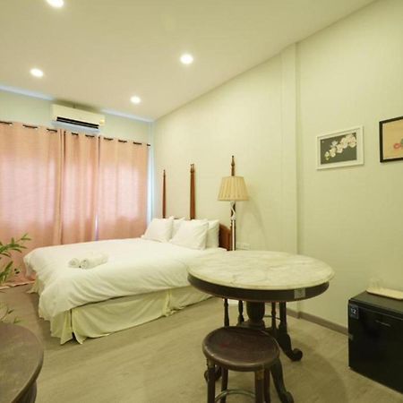 Hidden Dragon Yaowarat Road X Apartment กรุงเทพมหานคร ภายนอก รูปภาพ