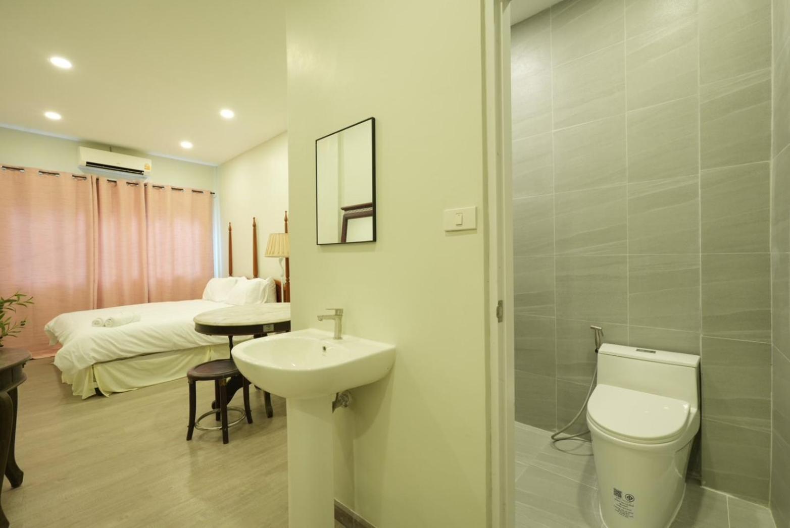 Hidden Dragon Yaowarat Road X Apartment กรุงเทพมหานคร ภายนอก รูปภาพ